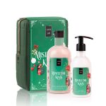 LAVISH CARE Mistletoe Kiss Christmas Set