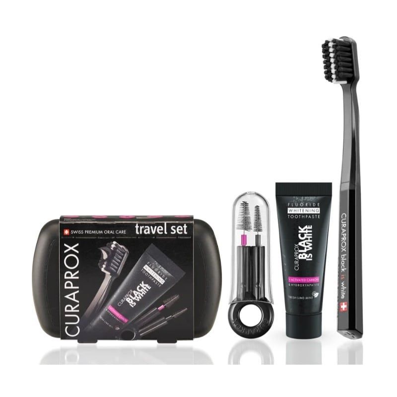 8 Curaprox Πακέτο Στοματικής Υγιεινής Ταξιδίου με Λευκαντική Οδοντόκρεμα , Οδοντόβουρτσα Πτυσσόμενη, Μεσοδόντιο Βουρτσάκι Καθαρισμού& Κουτί Μεταφοράς - Image 1